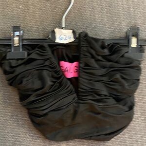 Gauge81 Black Ruched Top